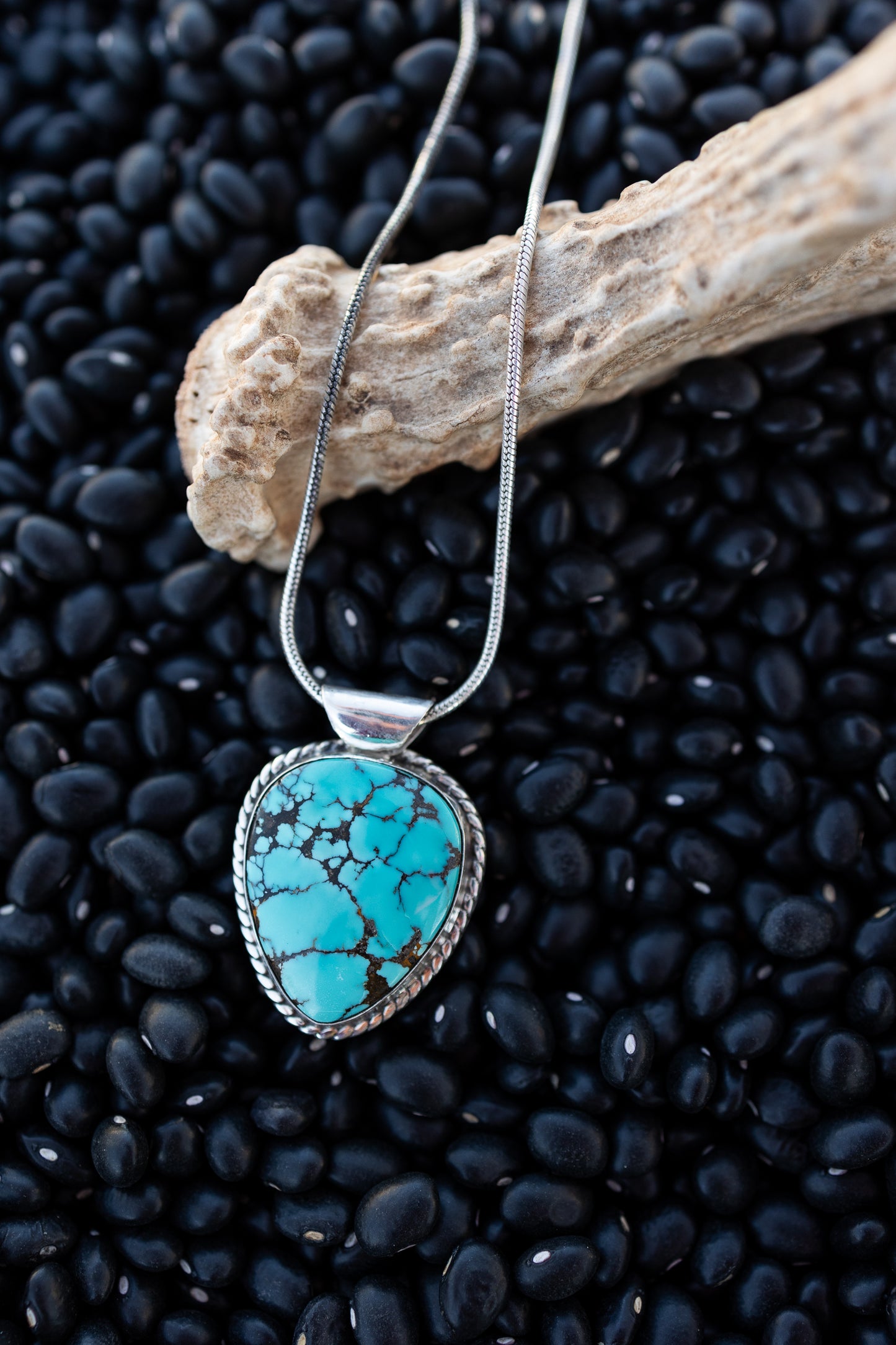 Hubei Mountain Tear Drop Pendant